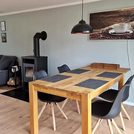 Seeoase - 70qm - Kamin -terrassen - Parkplatz - Badestelle Fusslaeufig Feriehus *