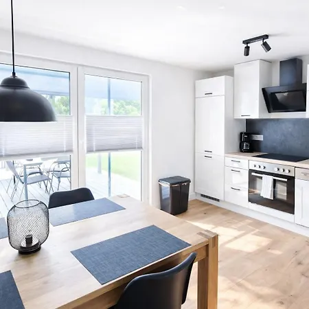 Seeoase - 70qm - Kamin -terrassen - Parkplatz - Badestelle Fusslaeufig Prázdninový dům