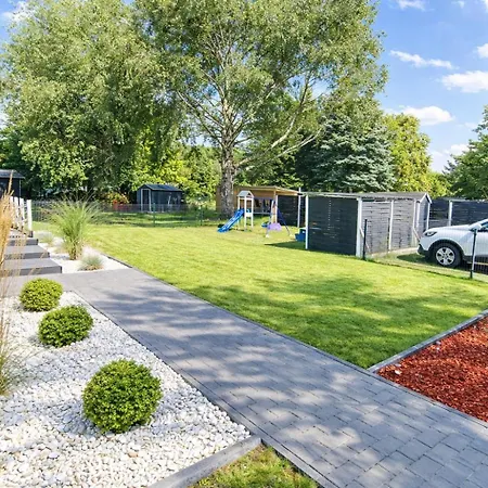 Prázdninový dům Seeoase - 70qm - Kamin -terrassen - Parkplatz - Badestelle Fusslaeufig Joachimsthal