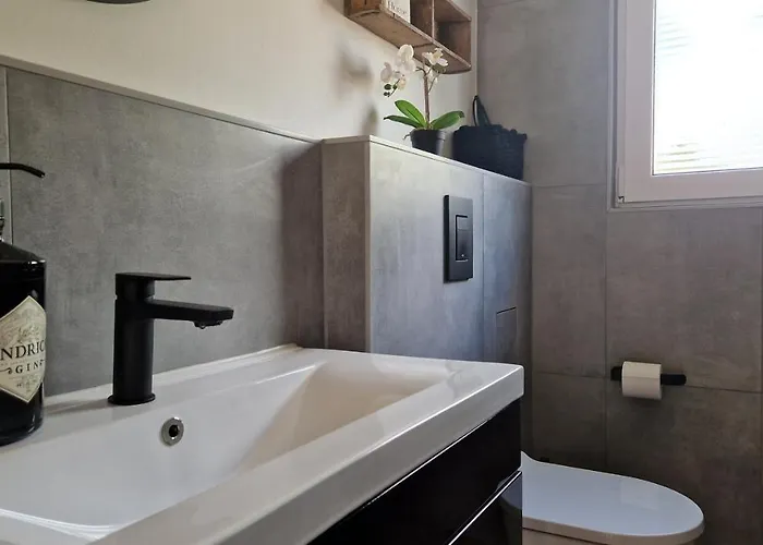 Seeoase - 70qm - Kamin -terrassen - Parkplatz - Badestelle Fusslaeufig Holiday home *