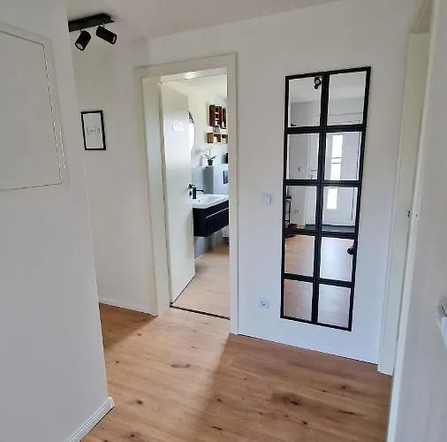 Seeoase - 70qm - Kamin -terrassen - Parkplatz - Badestelle Fusslaeufig Holiday home