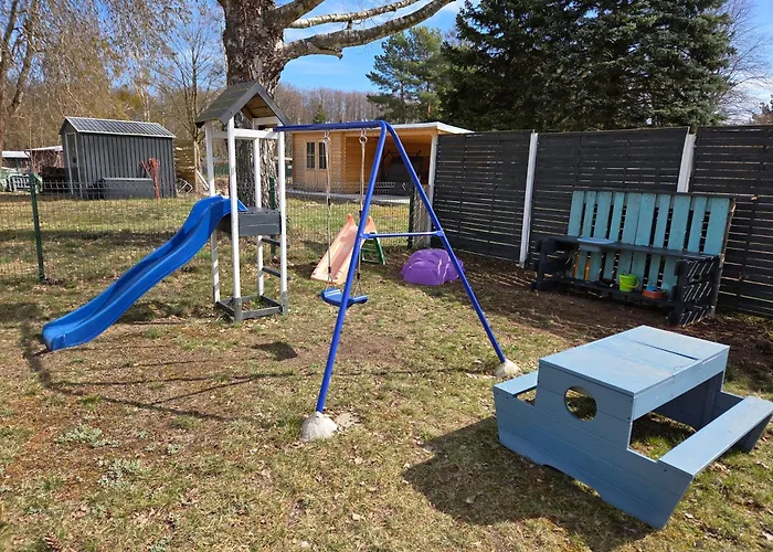 Seeoase - 70qm - Kamin -terrassen - Parkplatz - Badestelle Fusslaeufig Holiday home Joachimsthal